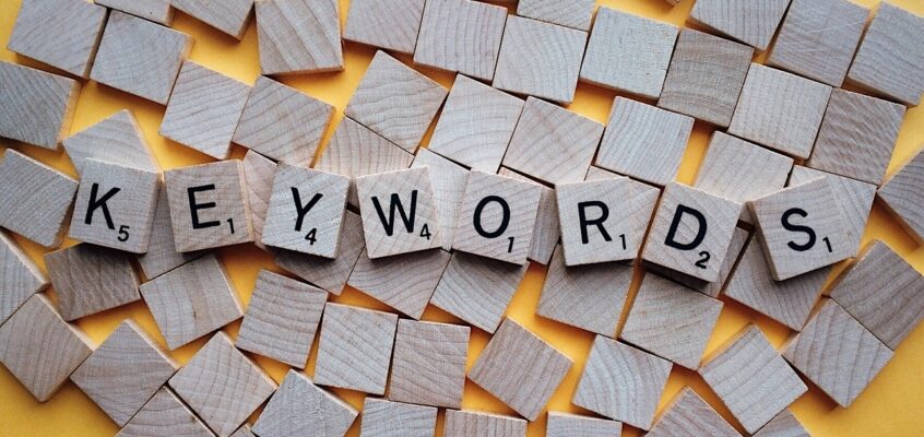 Unlocking SEO Success: Choosing the Right Keywords